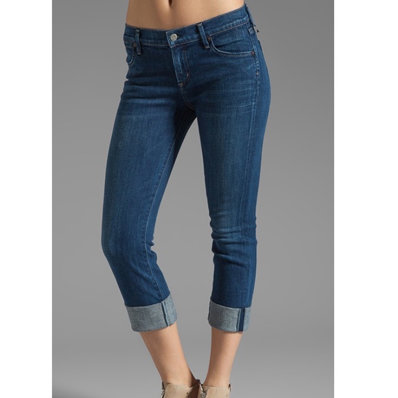 Citizens of Humanity Dani Cropped Straight Jeans. - Picture 1 of 4